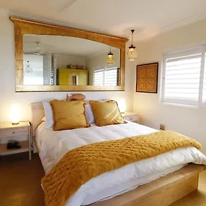 3* Couette-café Dolphin